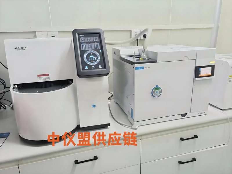 青冈县鞋店新动态：本地消费者的新选择